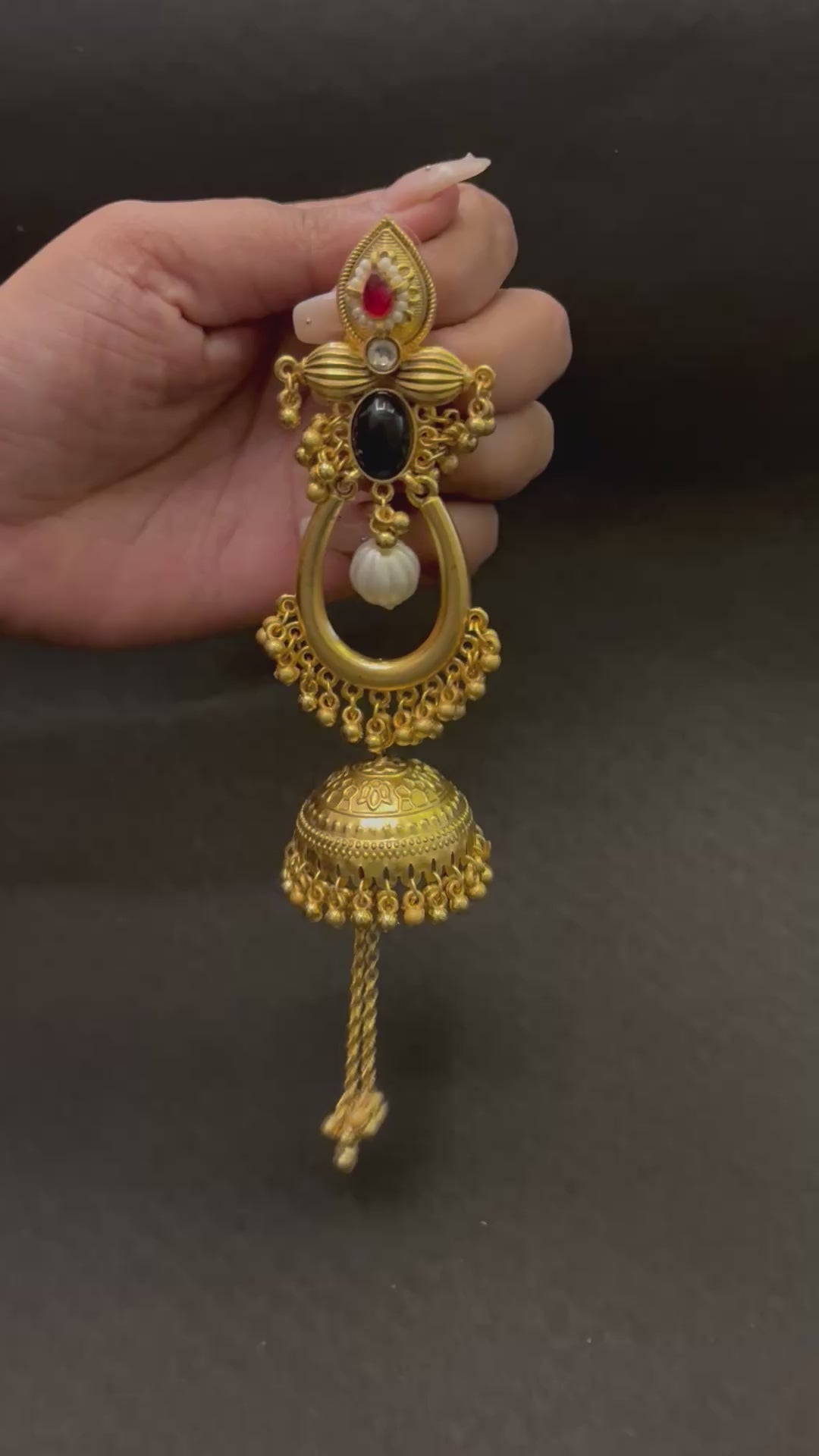 Advika Chand-Jhumka Drops