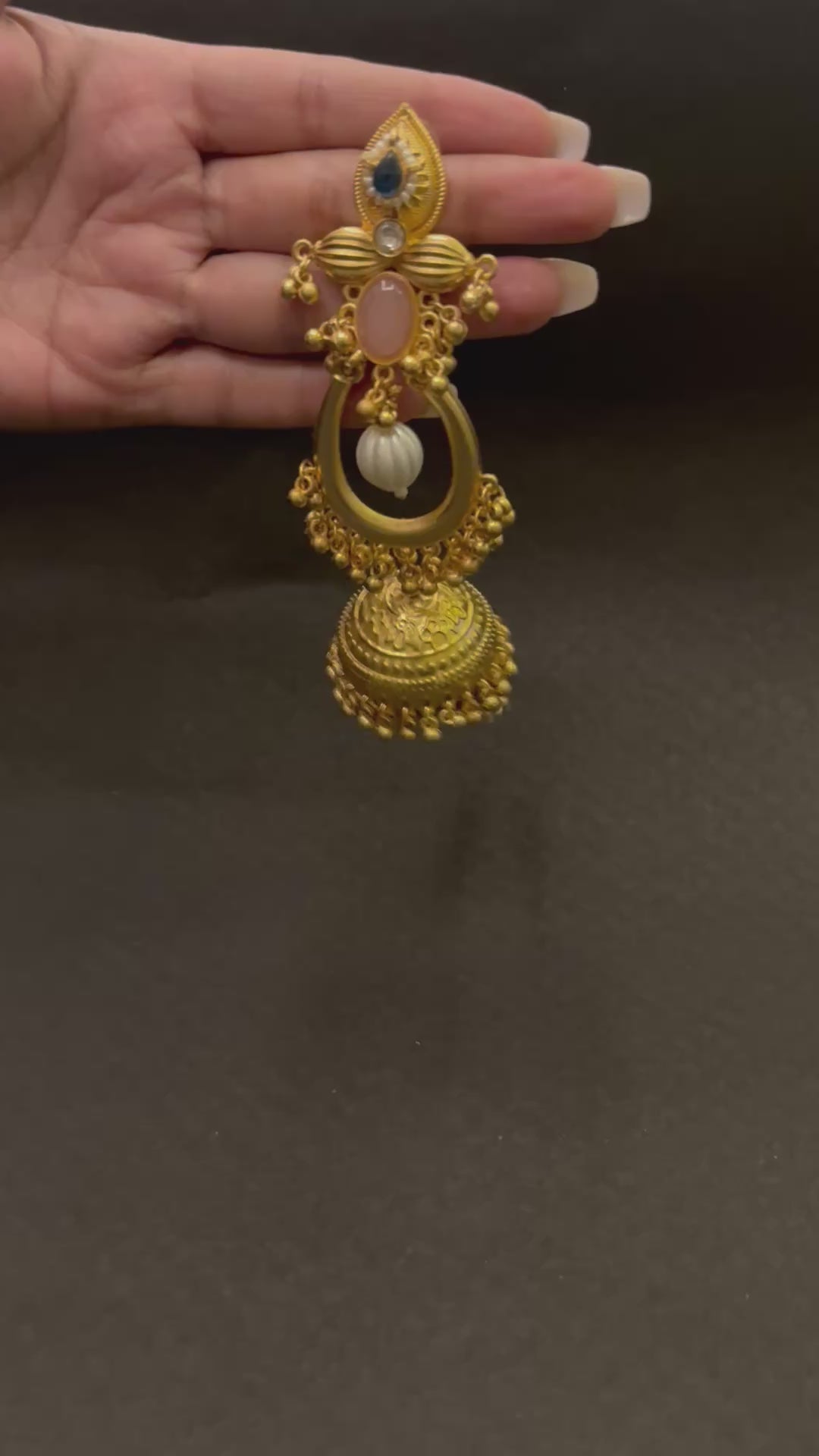 Advika Chand-Jhumka Drops